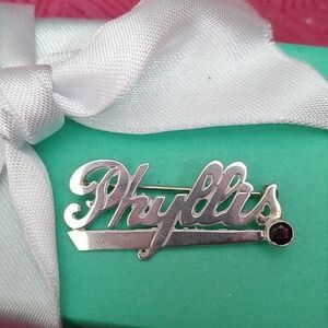 Vintage Basch Sterling PHYLLIS name in Script Brooch Silver with Garnet,…
